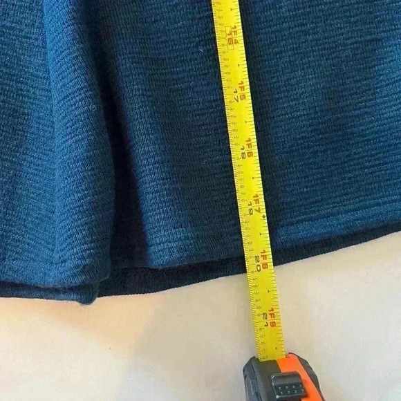 GAP Skater Skirt in Navy (SZ 10) - Picture 6 of 8